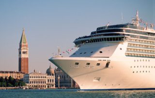 Venice bans large cruise ships