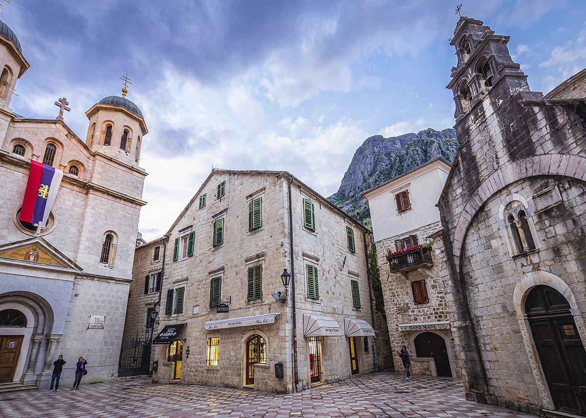 Kotor Old Town Editorial_324227512_blogXL Kotor Montenegro