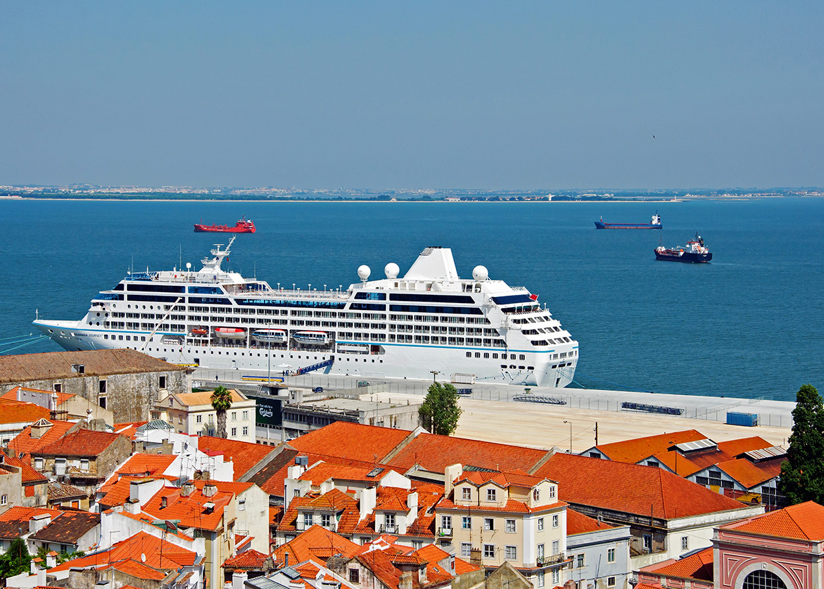 Cruise ships are becoming more eco-friendly