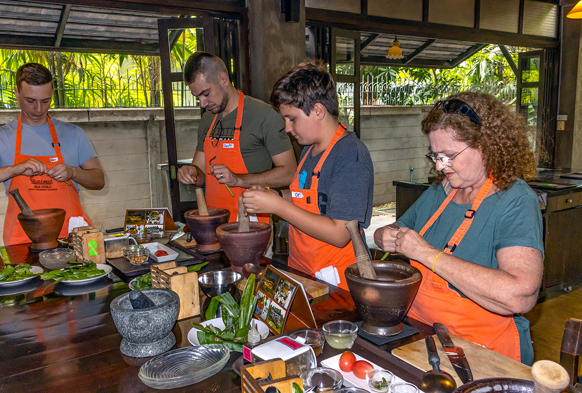 Thailand Cooking 415328120EDITORIALPOST Thailand cooking school